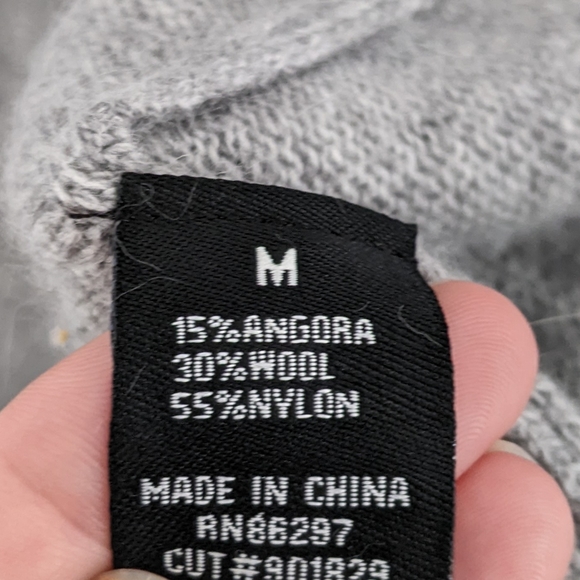 COPY - BCBG Grey cardigan med - Picture 7 of 8